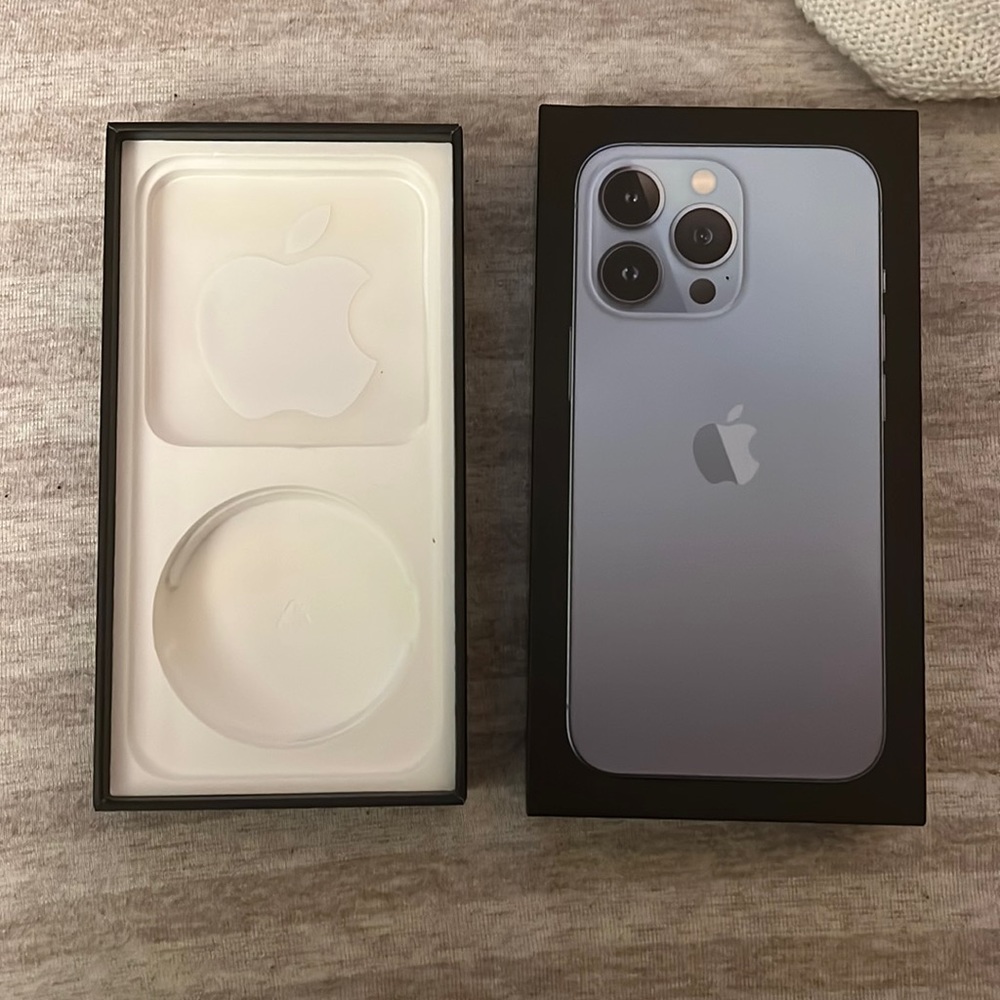 iPhone 13 Pro empty box sierra blue
